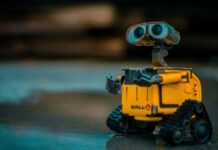 Друг чи просто холодильник? Чого люди насправді хочуть від роботів