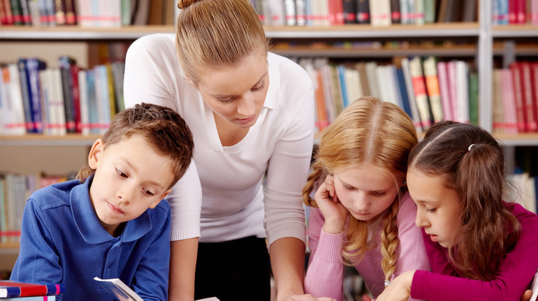 Гетманцев: зарплата вчителя має становити три мінімальні оклади