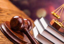 На Івано-Франківщині судитимуть ексочільницю відділу освіти за незаконне преміювання