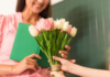 Профспілка освітян пропонує відмовитися від традиційних букетів на 8 березня