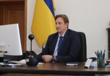 У школах Києва планують гнучко перемикатися між очним і дистанційним навчанням Навчання у школах Києва — очна, комбінована та дистанційна моделі